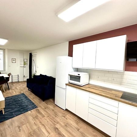 L'Equinoxe - Parking Prive - Zapart'Hotels Malesherbes Buitenkant foto