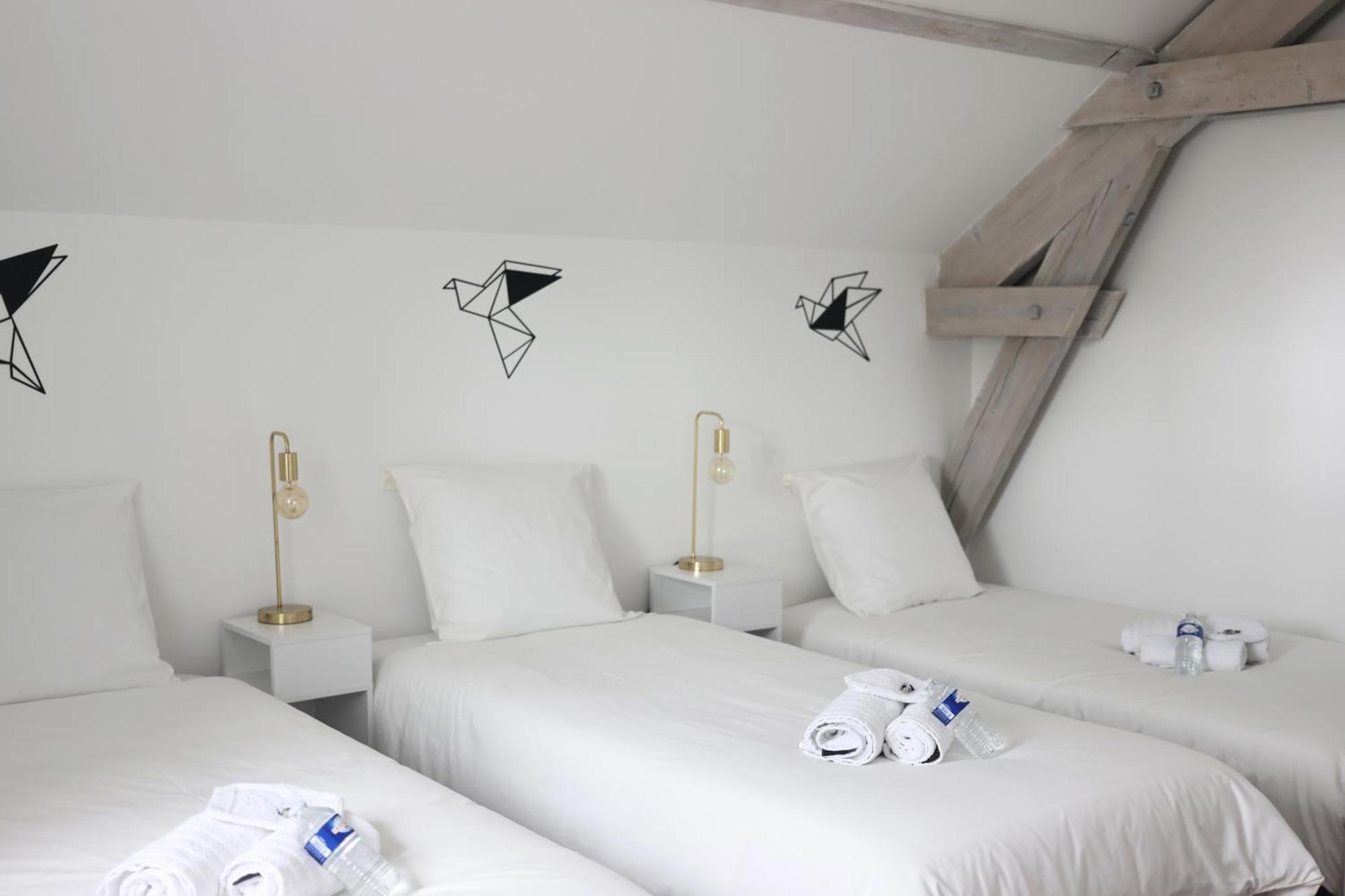 L'Equinoxe - Parking Prive - Zapart'Hotels Malesherbes Buitenkant foto